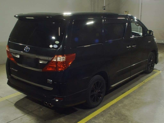 TOYOTA ALPHARD 2014
