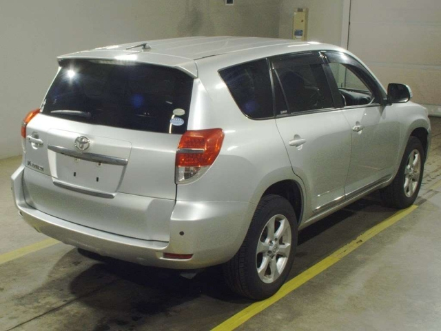 TOYOTA VANGUARD 2011