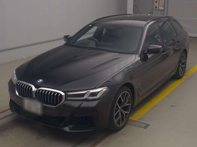 BMW 5 SERIES 2021