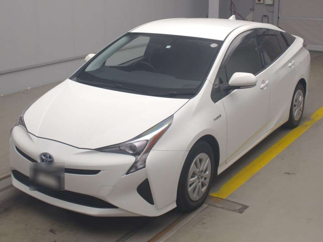 TOYOTA PRIUS 2016