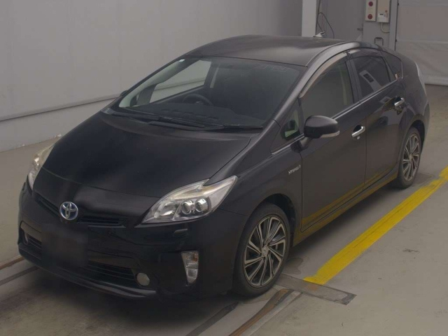 TOYOTA PRIUS 2012