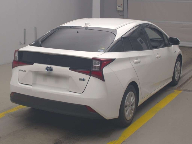 TOYOTA PRIUS 2020