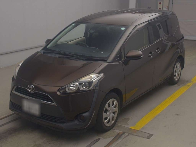 TOYOTA SIENTA 2015