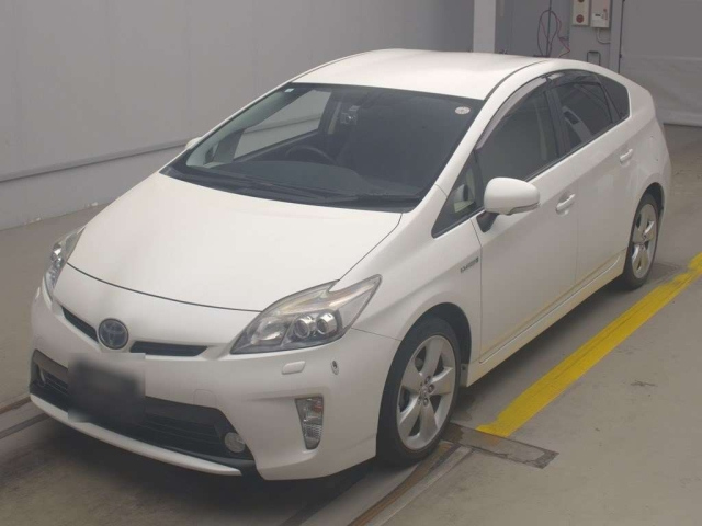 TOYOTA PRIUS 2012
