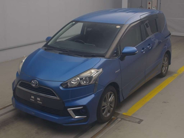 TOYOTA SIENTA 2017