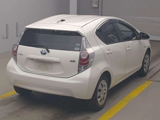 TOYOTA AQUA 2014