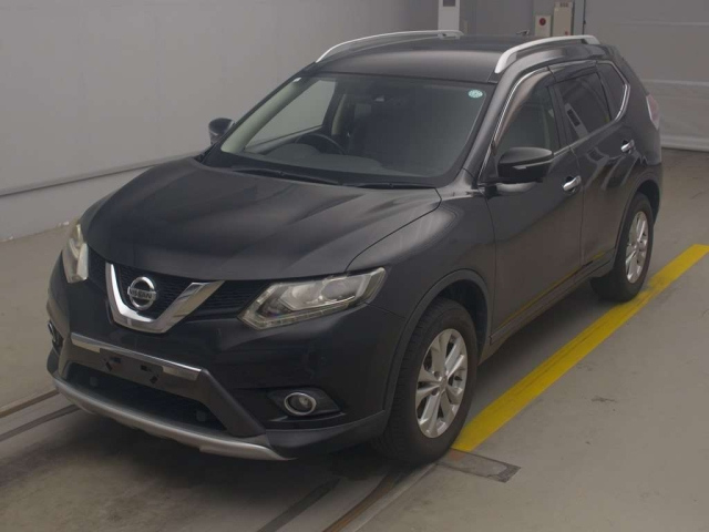 NISSAN X-TRAIL 2015