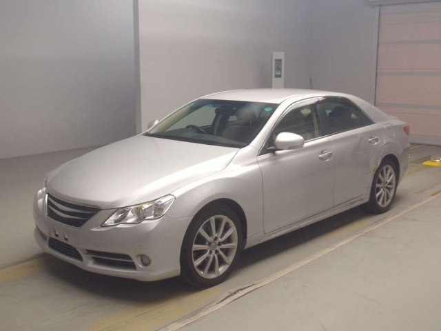 TOYOTA MARK X 2011