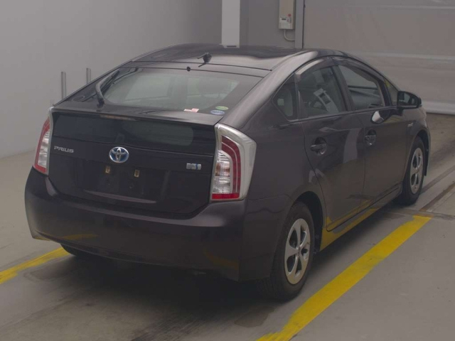 TOYOTA PRIUS 2014