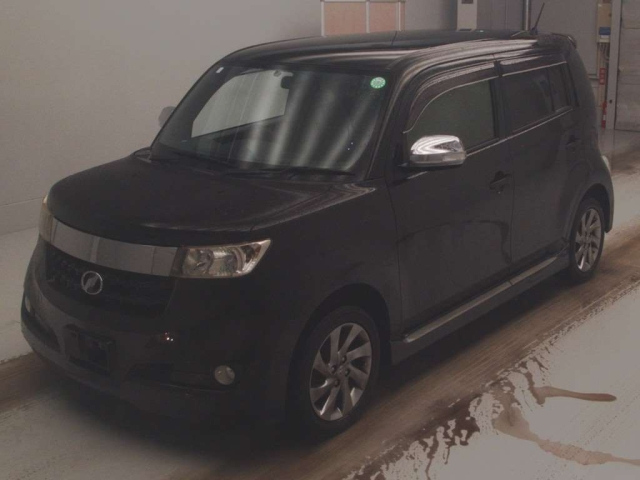 TOYOTA BB 2014