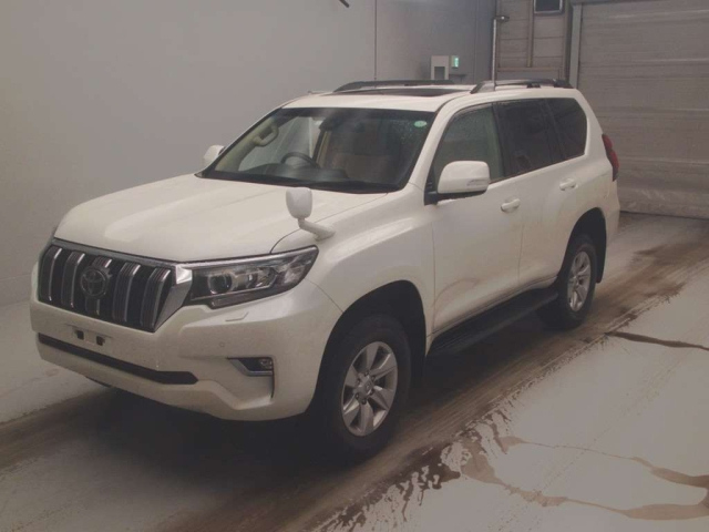 TOYOTA LAND CRUISER PRADO 2023