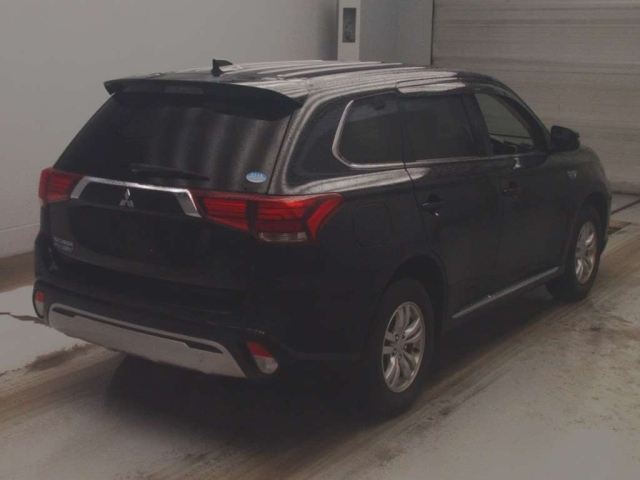 MITSUBISHI OUTLANDER PHEV 2020