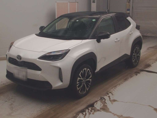 TOYOTA YARIS CROSS 2024