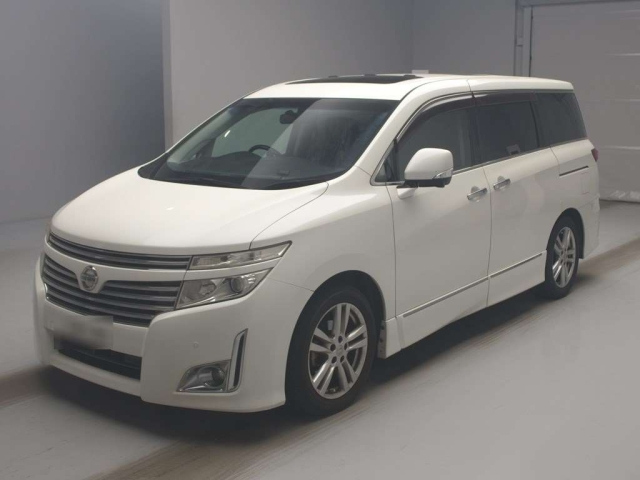 NISSAN ELGRAND 2010