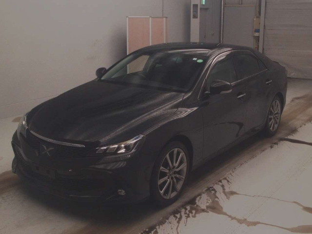 TOYOTA MARK X 2018