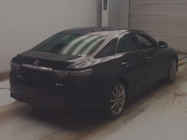 TOYOTA MARK X 2018