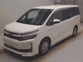 TOYOTA VOXY 2015