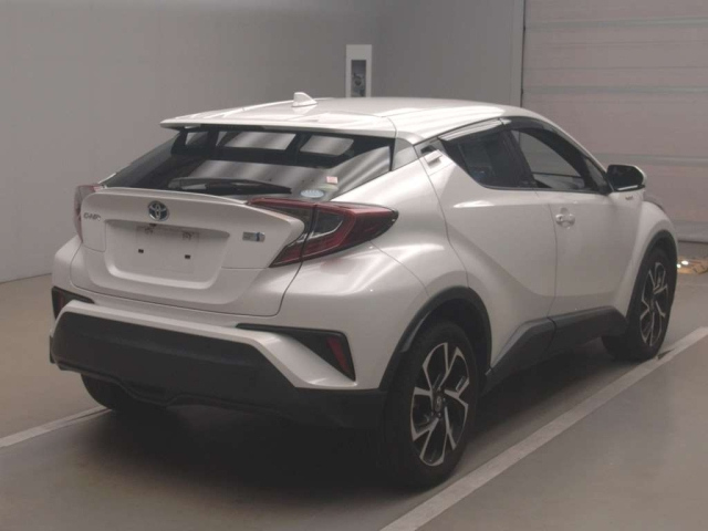TOYOTA C-HR 2019