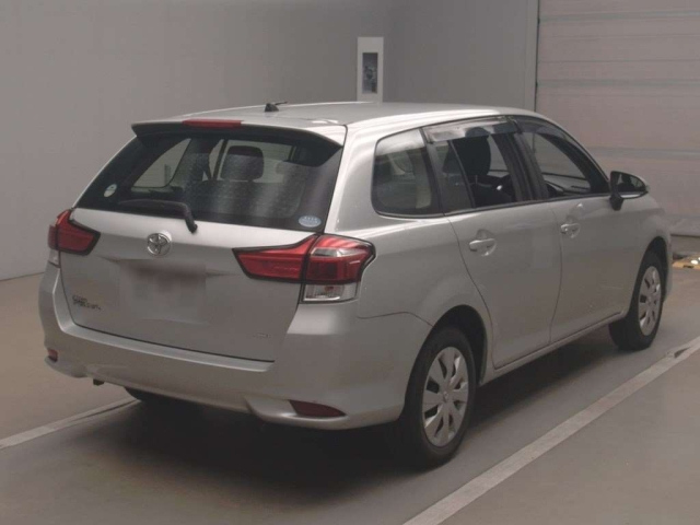 TOYOTA COROLLA FIELDER 2015