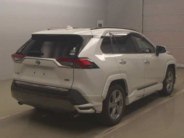 TOYOTA RAV4 2021