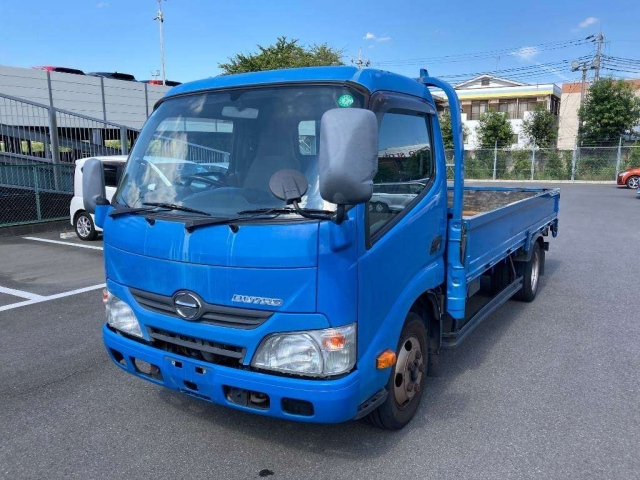 HINO DUTRO 2013