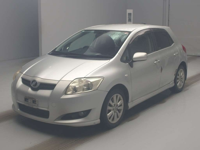 TOYOTA AURIS 2008