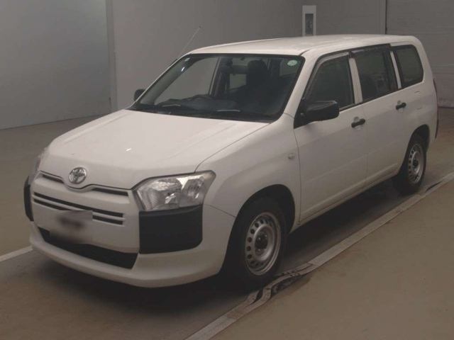NISSAN CARAVAN VAN 2020