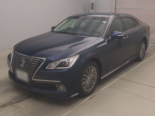 TOYOTA CROWN 2015