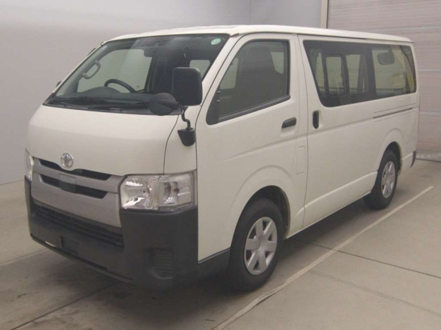 TOYOTA REGIUS ACE VAN 2019