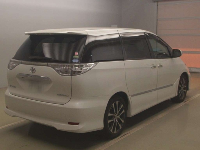 TOYOTA ESTIMA 2016