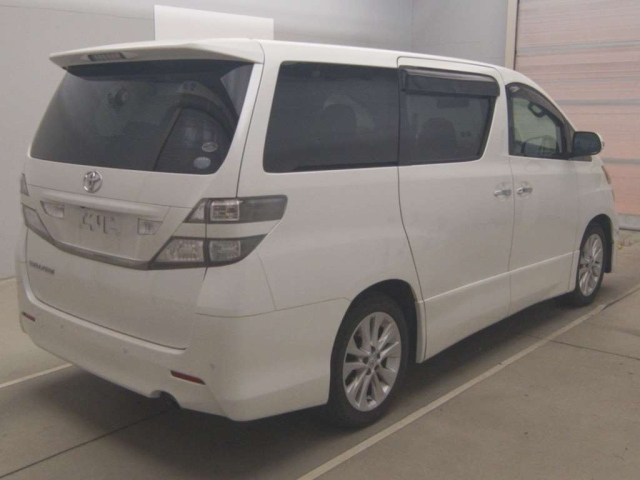 TOYOTA VELLFIRE 2008