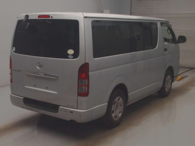 TOYOTA REGIUS ACE VAN 2009