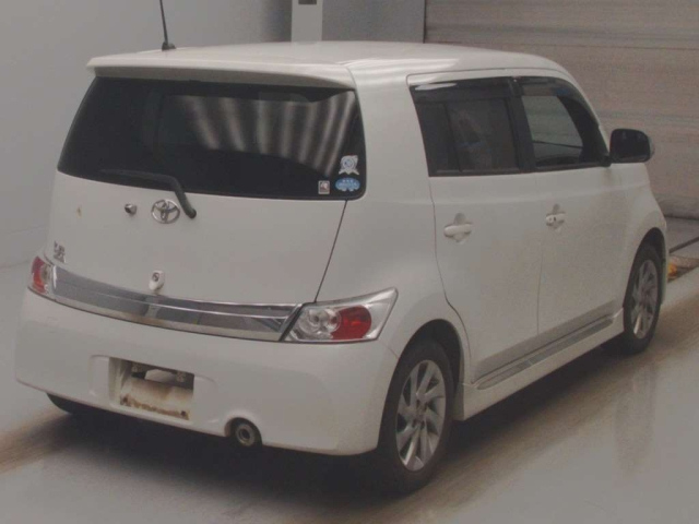 TOYOTA BB 2016