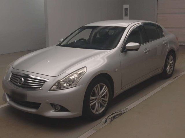 NISSAN SKYLINE 2010