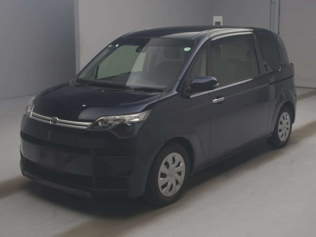 TOYOTA SPADE 2016
