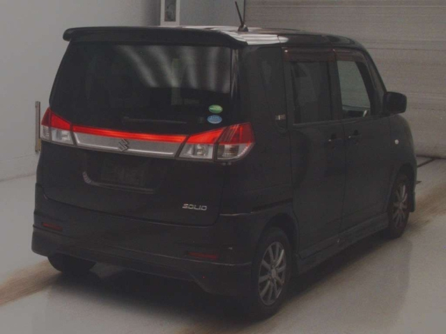 SUZUKI SOLIO 2013