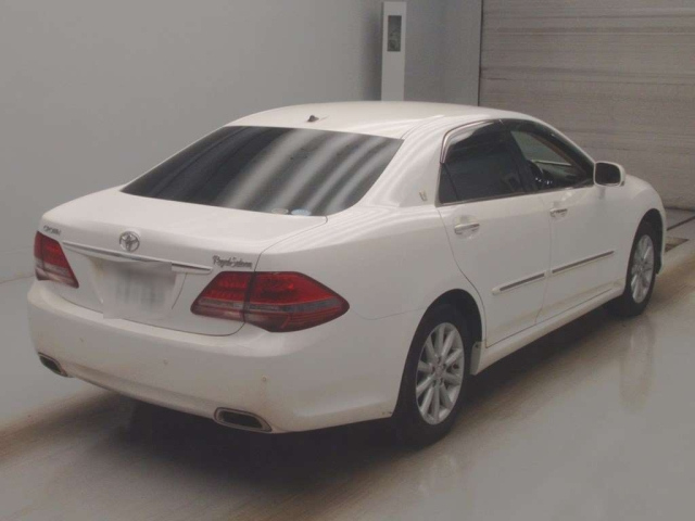 TOYOTA CROWN 2009