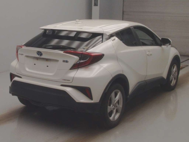 TOYOTA C-HR 2019