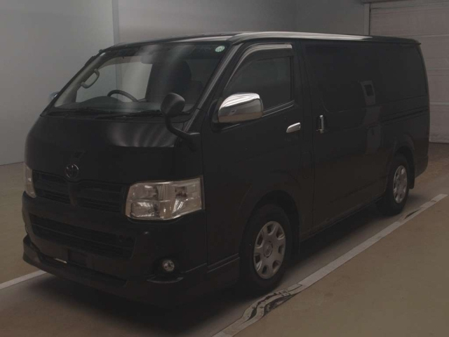 TOYOTA REGIUS ACE VAN 2010