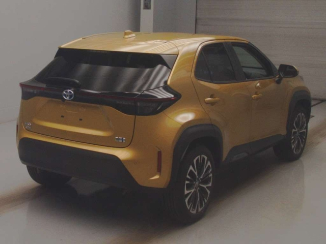 TOYOTA YARIS CROSS 2022