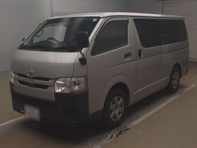 TOYOTA REGIUS ACE VAN 2018