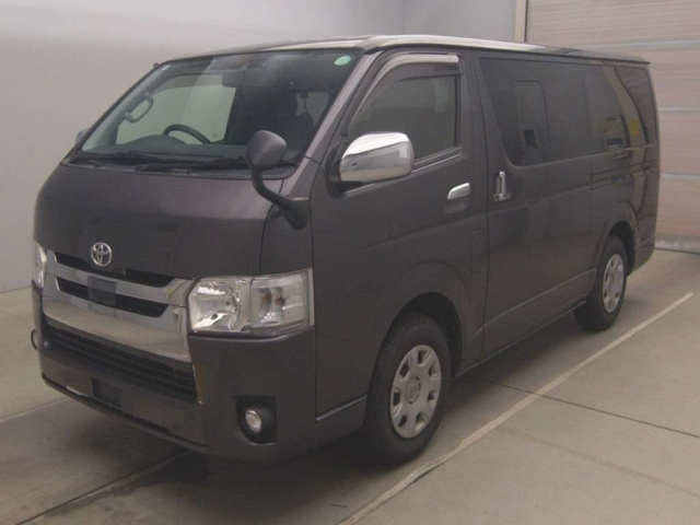 TOYOTA REGIUS ACE VAN 2019