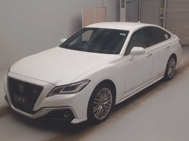 TOYOTA CROWN 2021