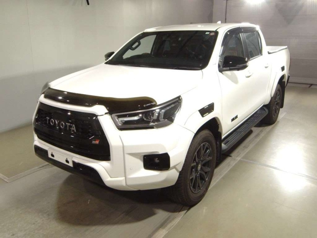 TOYOTA HILUX 2023
