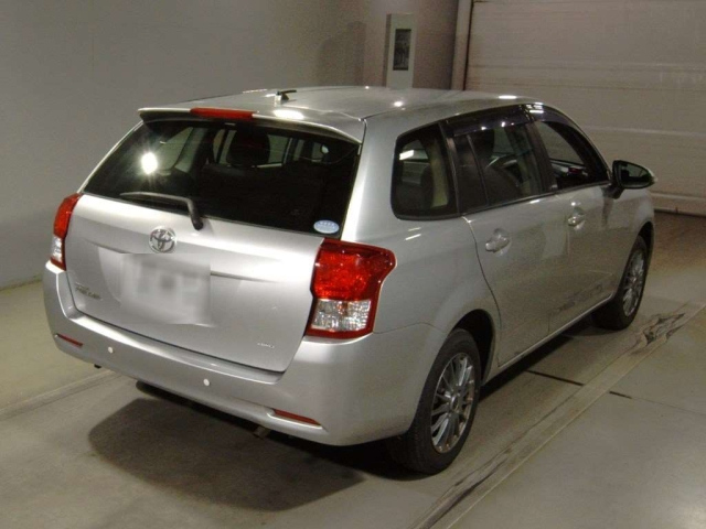 TOYOTA COROLLA FIELDER 2012