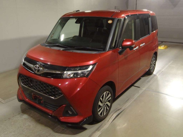 TOYOTA TANK 2018