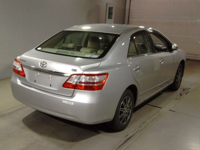 TOYOTA PREMIO 2010