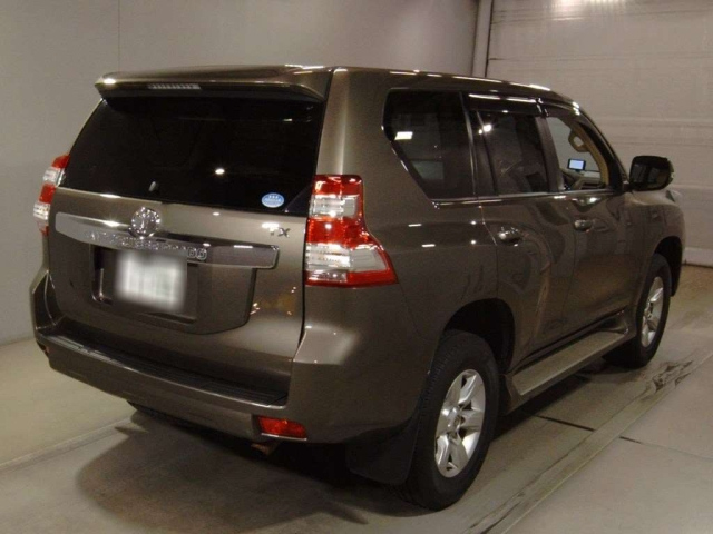 TOYOTA LAND CRUISER PRADO 2016