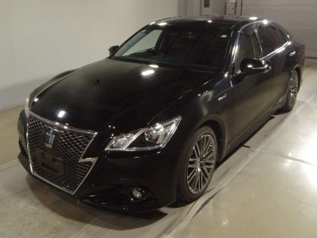 TOYOTA CROWN 2015