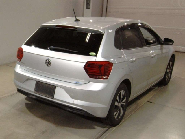 VOLKSWAGEN POLO 2019